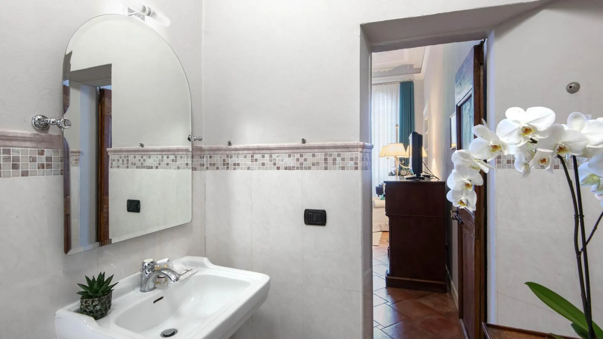 Palazzo Alfani - Residenza D'Epoca Aparthotel Florence 3*,