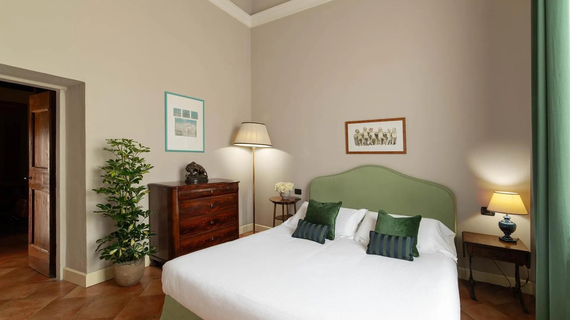 Palazzo Alfani - Residenza D'Epoca Aparthotel Florence
