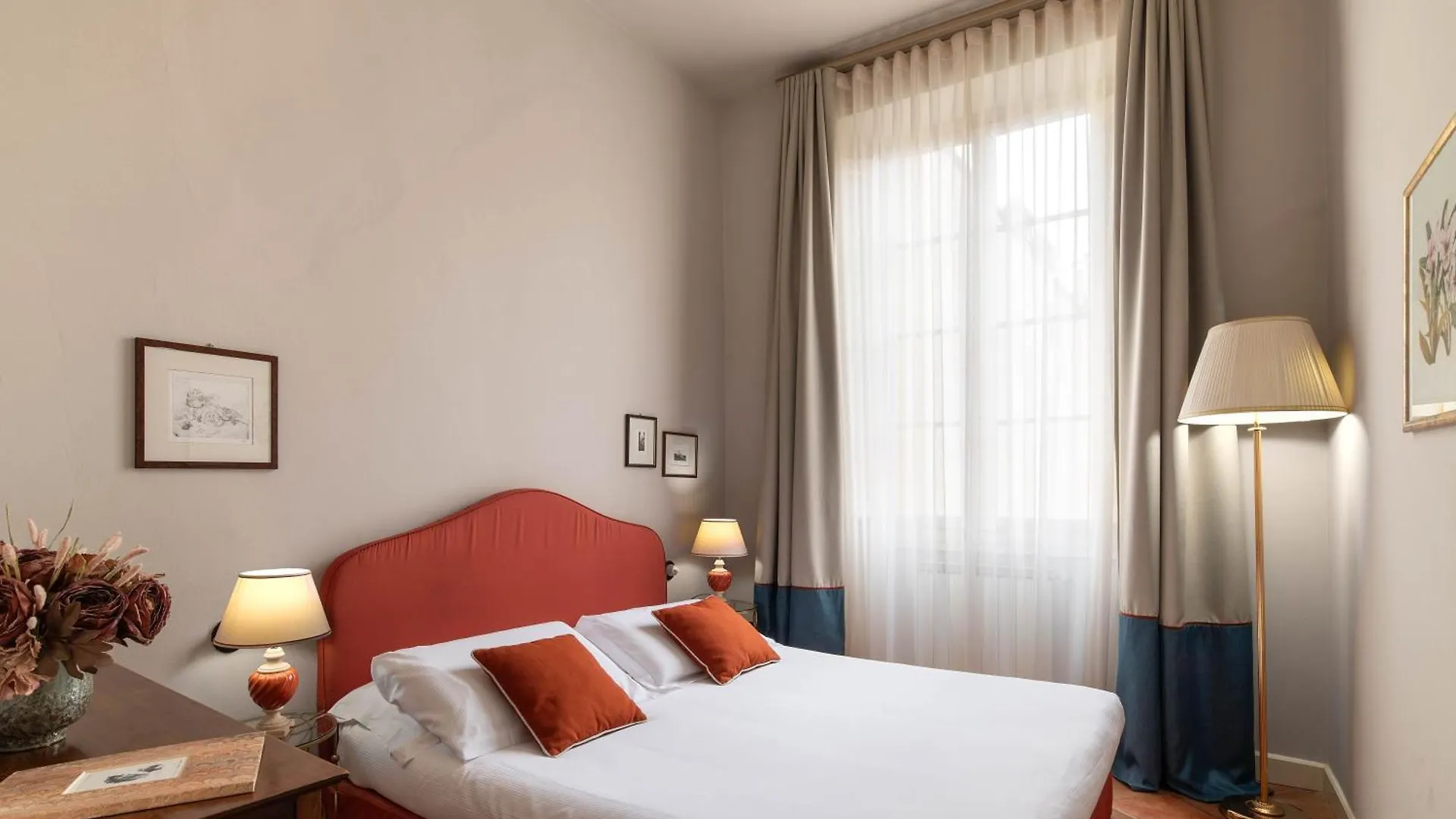 Palazzo Alfani - Residenza D'Epoca Aparthotel Florence Italy