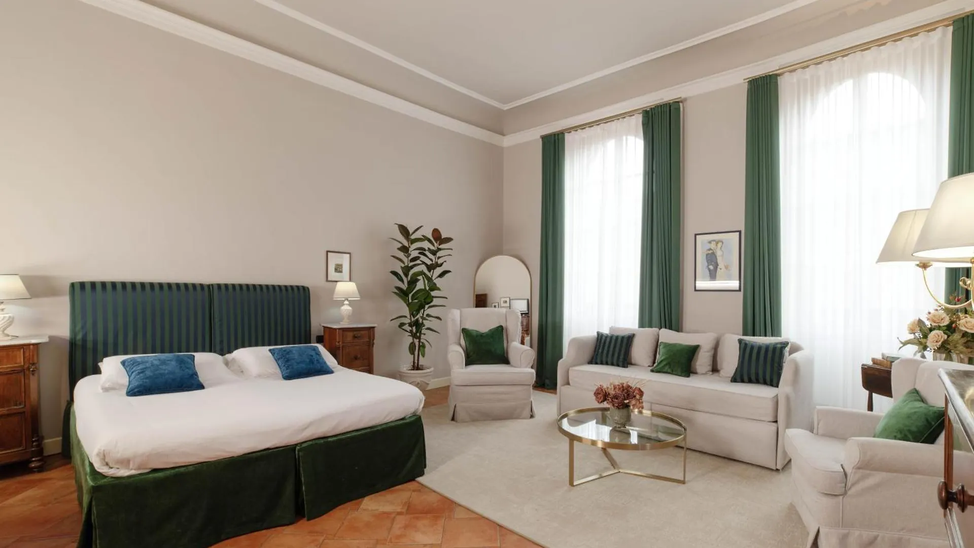 Palazzo Alfani - Residenza D'Epoca Aparthotel Florence