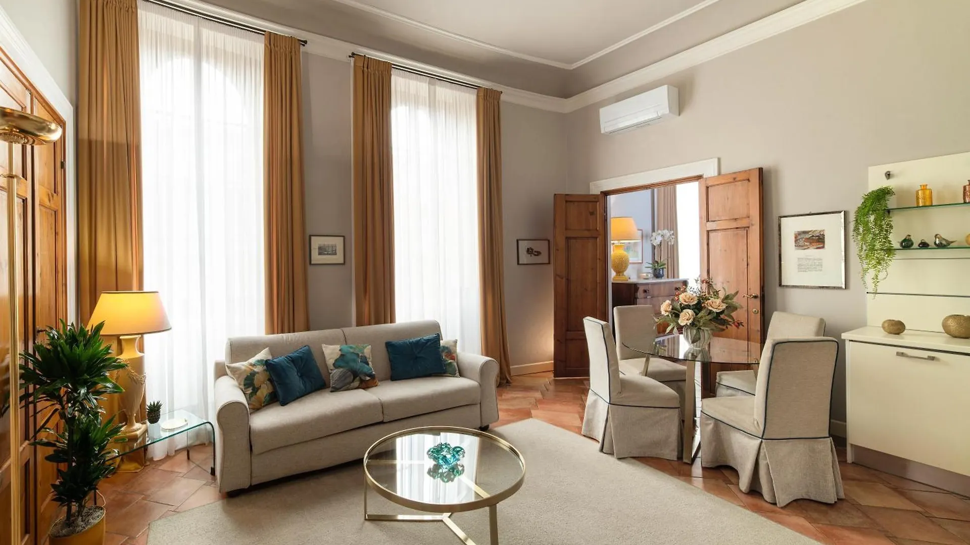 Palazzo Alfani - Residenza D'Epoca Aparthotel Florence 3*,