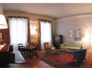 Palazzo Alfani - Residenza D'Epoca Aparthotel Florence 3*,