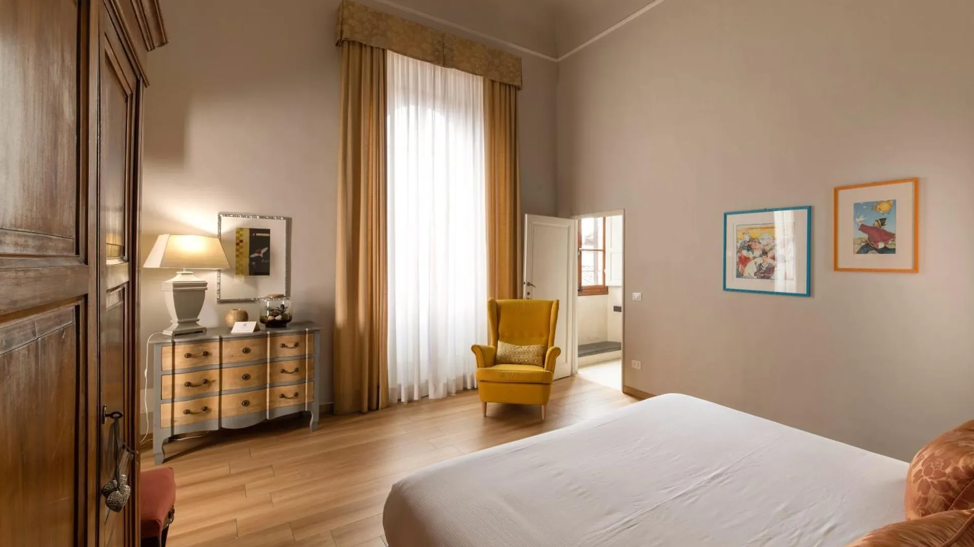 Palazzo Alfani - Residenza D'Epoca Aparthotel Florence